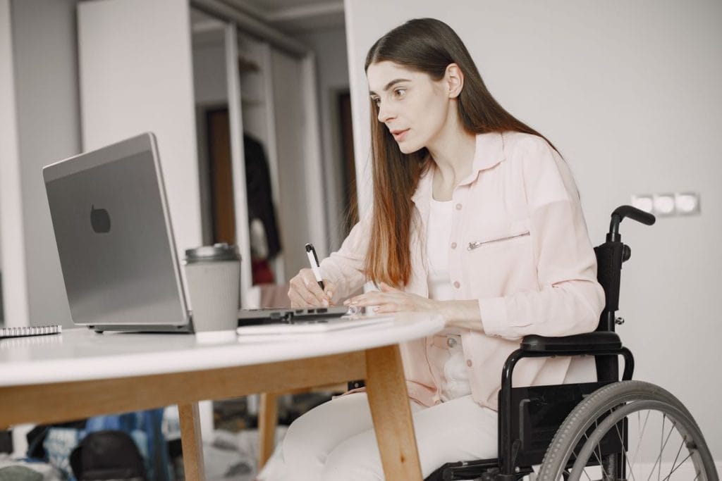 Arizona Clears Fewer First-Time Disability Claims Than the Nation. Here’s What SSI Filers Should Know