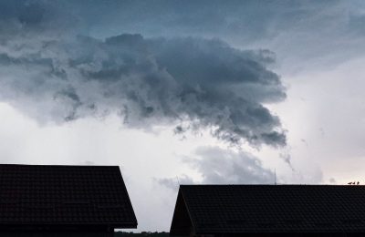 Why Austin Roofing Companies Need Extra Hiring Capacity After Major Storms